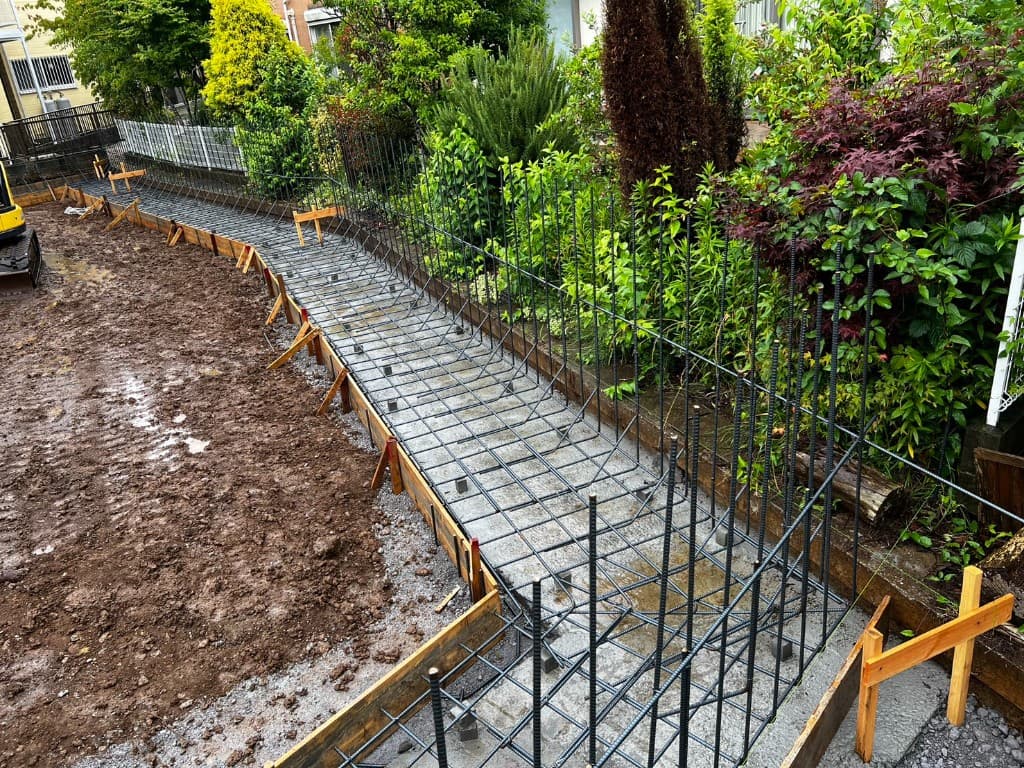 コンクリート基礎・鉄筋配筋工事